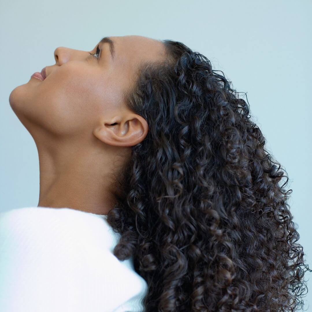 5 ways shea butter helps curly hair
